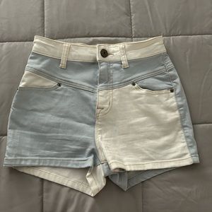 BDG Super High Rise Seam Short 25 - rare two tone colour!